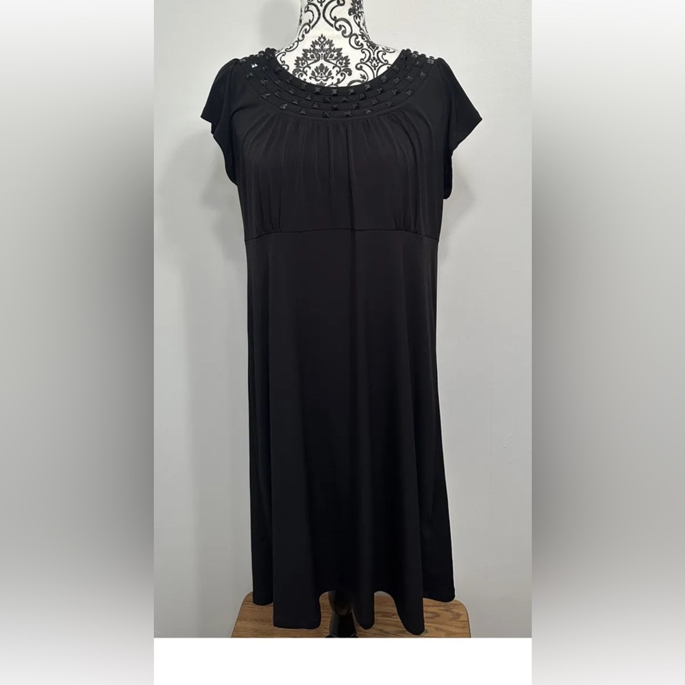 Apt. 9 Black Embellished Yoke Cap-Sleeve Dress